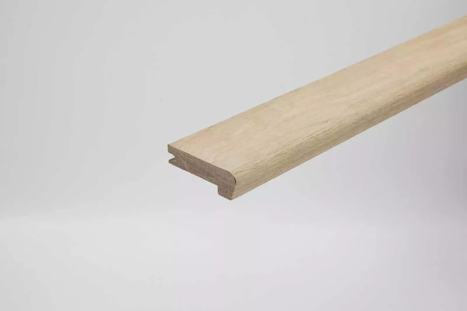 RAW STAIR NOSING - PARQUET 15MM