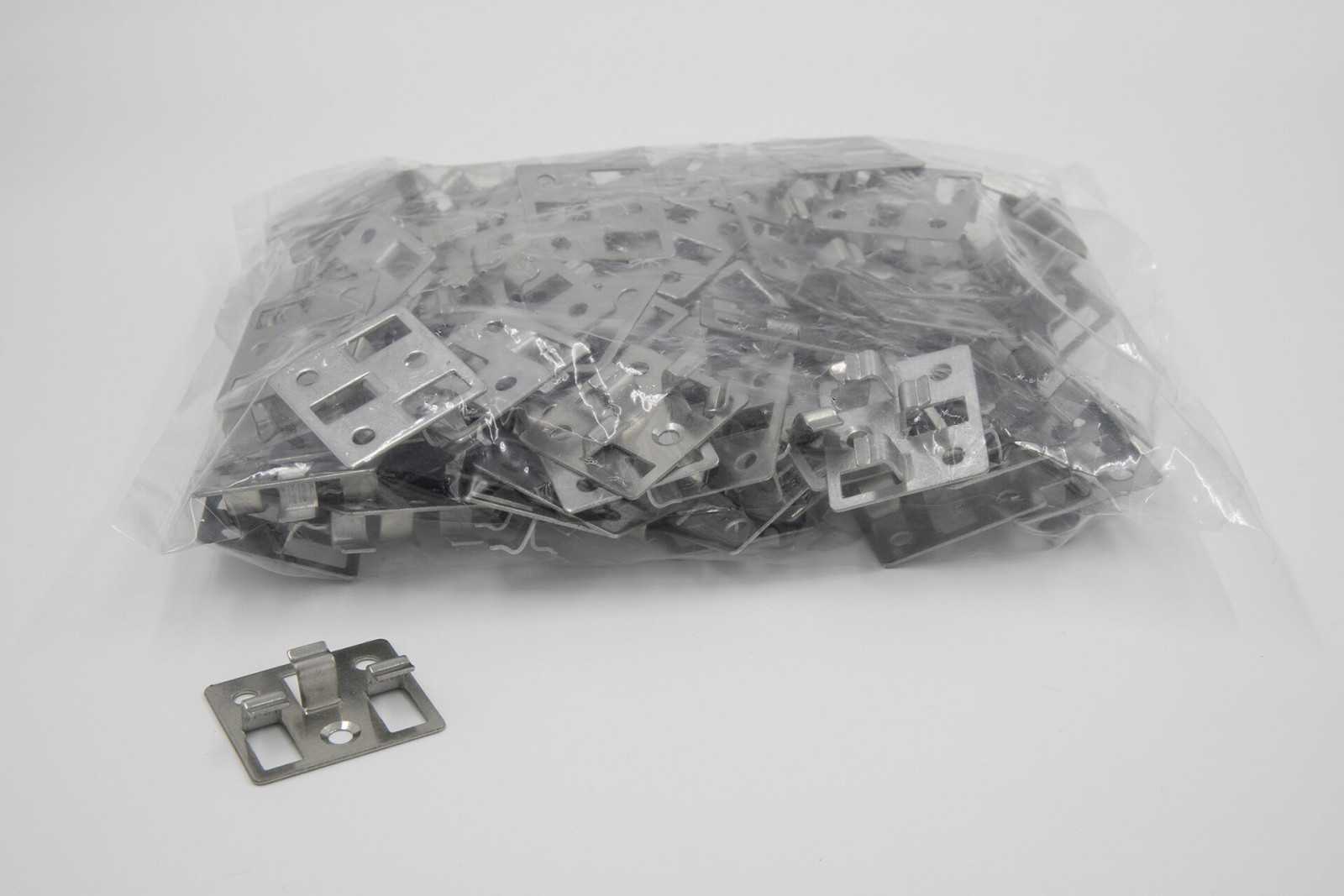 Clips Metalliques pour lame outdoor decking - Image 2