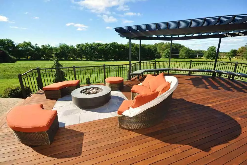 Lames de terrasse Ipé Bois Brut Ep.19 x l.140 x L.1524 mm Suivant