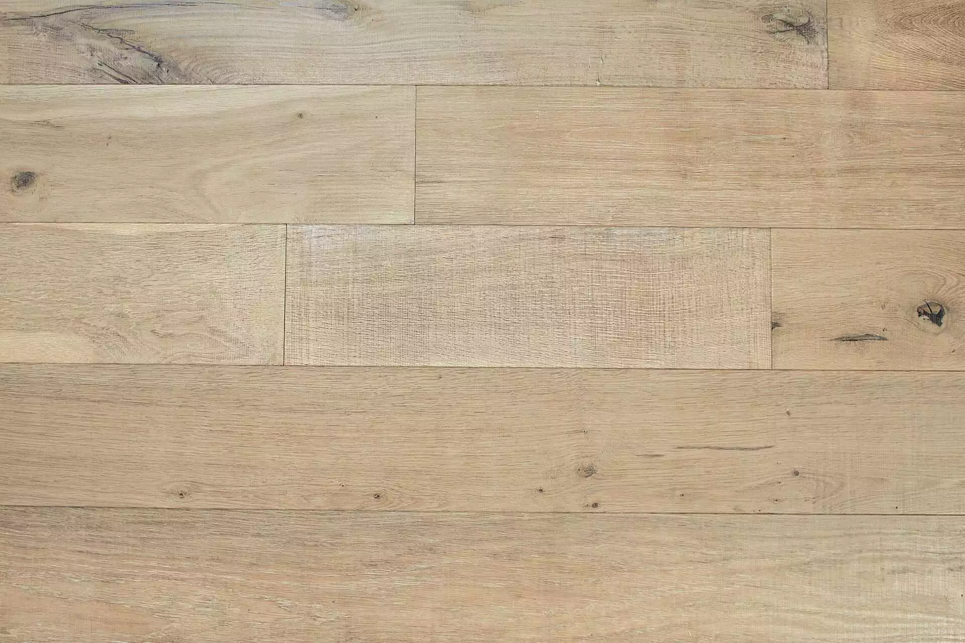 Varnished FICELLE - Image 1