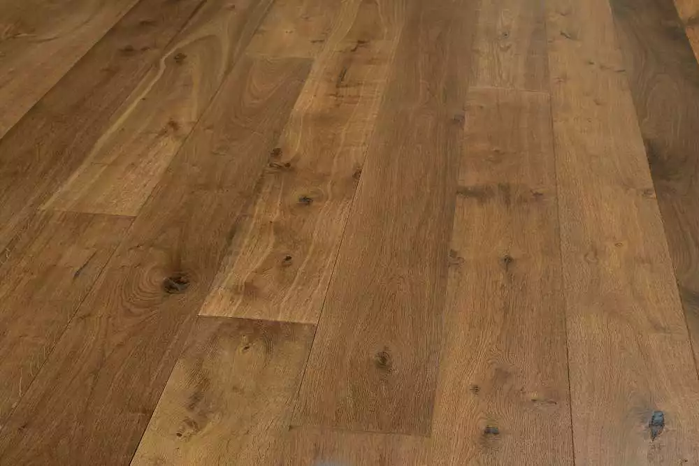 OILED INITIAL AUTHENTIC