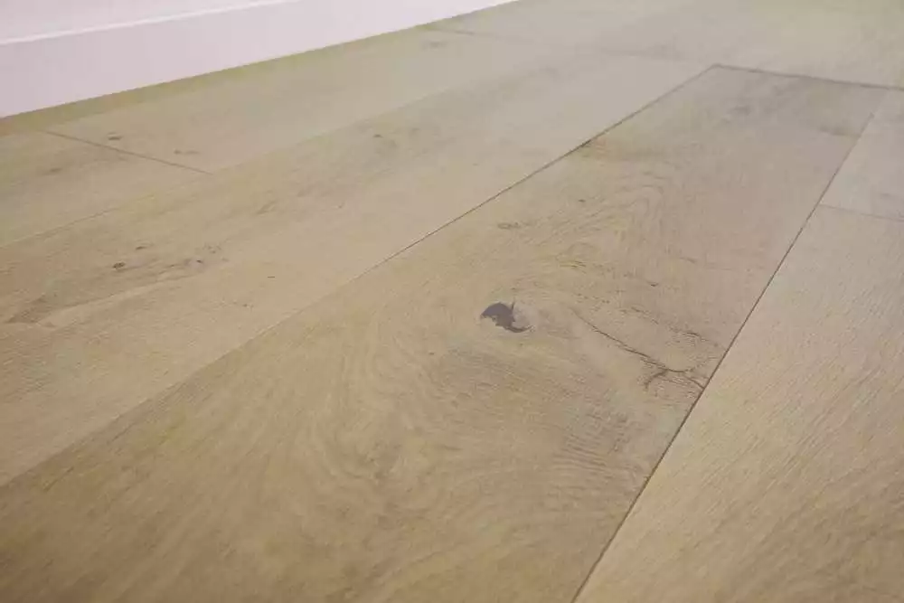 Parquet contrecollé chêne Ficelle 26 Huilé