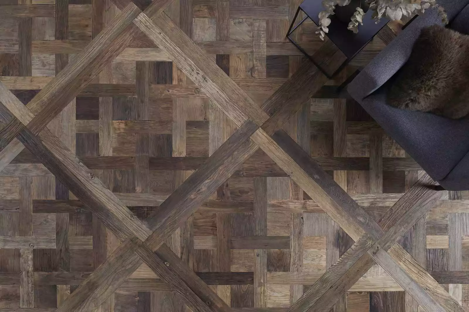 RECYCLED CENTENARY ELM VERSAILLES TILES - Image 2