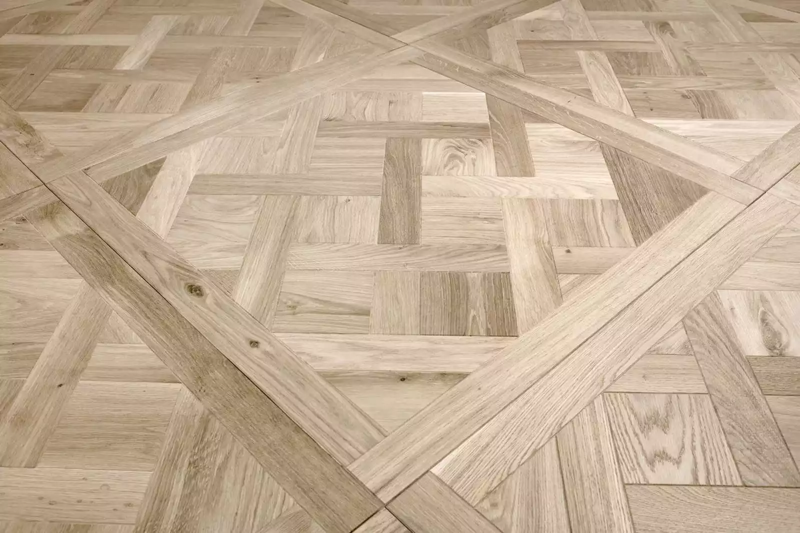 UNFINISHED AUTHENTIC VERSAILLES TILES - Image 2