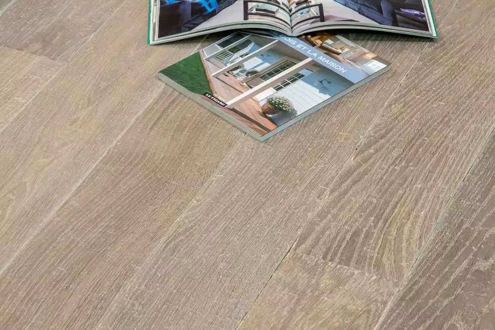 Parquet massif chêne Poussiere D'Argile (PA10), parquet massif pas cher