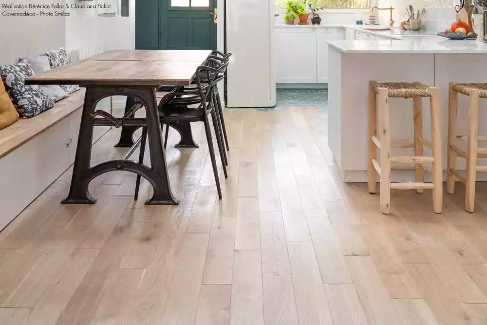 VARNISHED SAND AUTHENTIC