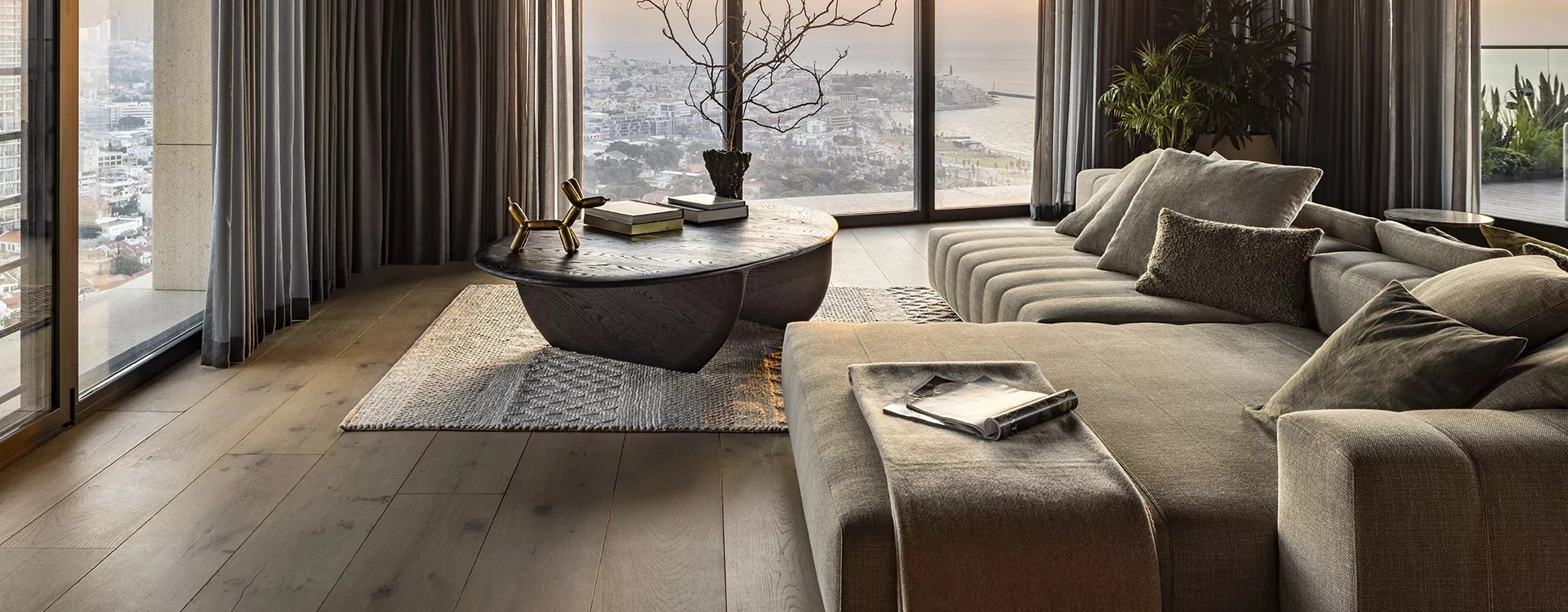 Le parquet à lames larges : quand la nature rencontre le style contemporain